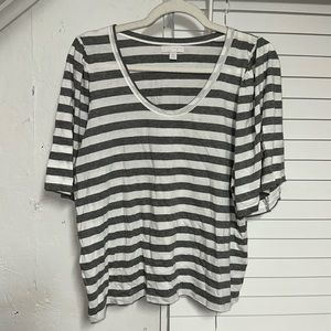 14th& Union Nordstrom t-shirt. Size medium‎ grey & white strip. NWT